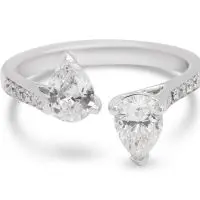 18K White Gold Mixed Shape Diamond Ring with 2 pear shaped diamonds (0.96ctw) (GH