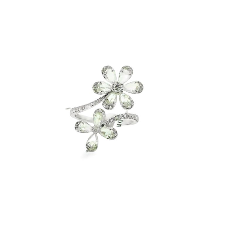18K White Gold Crossover Flower Ring Set with Pear-Shaped and Round Diamonds