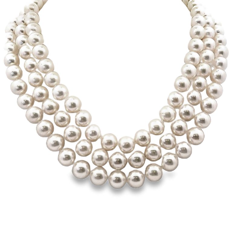 18K White Gold Cultured Pearl and Diamond Necklace with 137 Akoya Cultured Pearls and 24 Round Full Cut GH/VS–SI1 Diamonds (2.40 ctw)