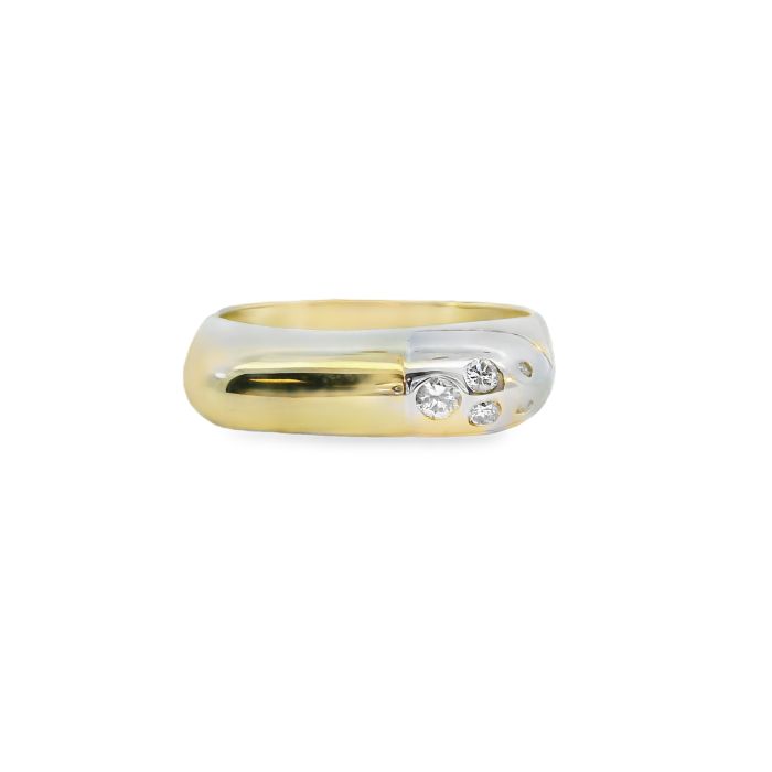 18K Yellow and White Gold Diamond Ring Size 7.75 3 Full Cut Diamonds (.11ctw) 2 Single Cut Diamonds (.01ctw)