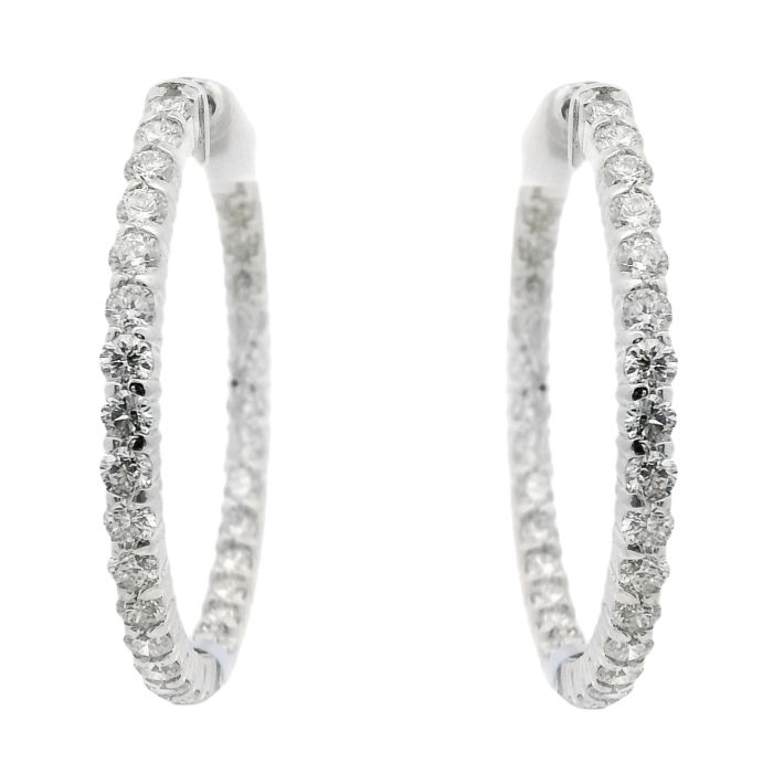 18K White Gold Round Diamond Hoop Earrings