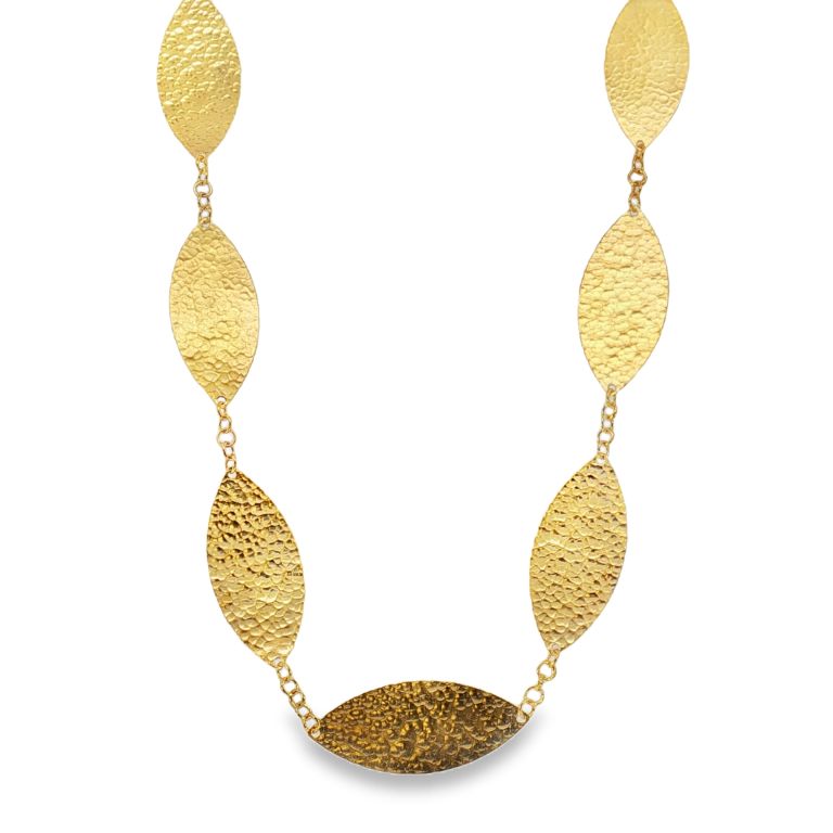 22K/18K Yellow Gold Leaf Flake Necklace with 25mm Leaf Flakes and an 18K Yellow Gold Lobster Clasp