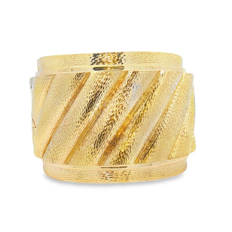 18K Yellow Gold Webb Cuff Bracelet 2" Wide at Top