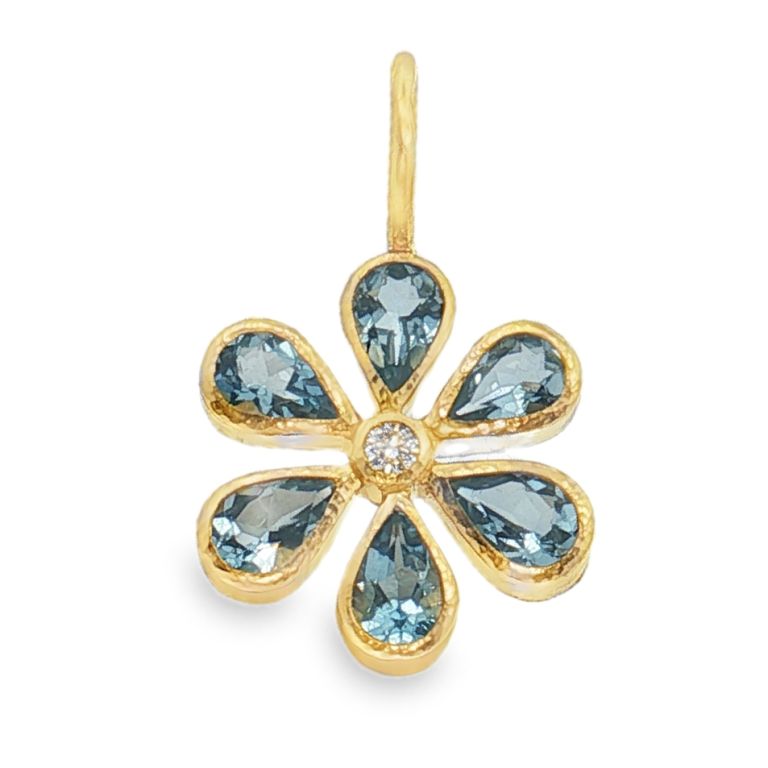 19K Faceted Aquamarine with Diamond Flower and 19K Yellow Gold Pendant set with 6 Aquamarine Pendant and 2 Diamond