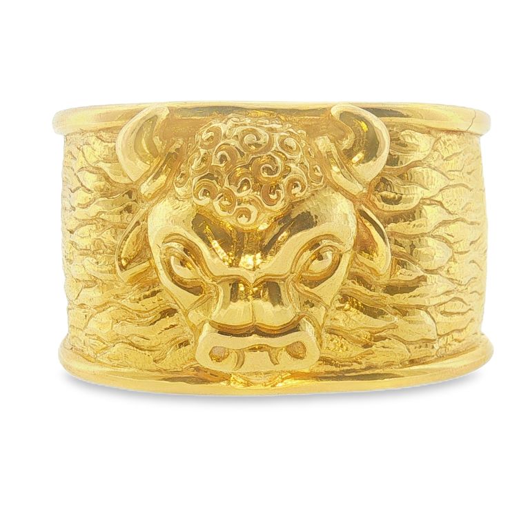 18K Yellow Gold David Webb "Bison" Gold Cuff Bracelet with a platinum hinge.