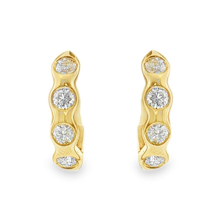 Pair of 18k yellow gold diamond earrings set with eight Round diamonds (0.51ctw)