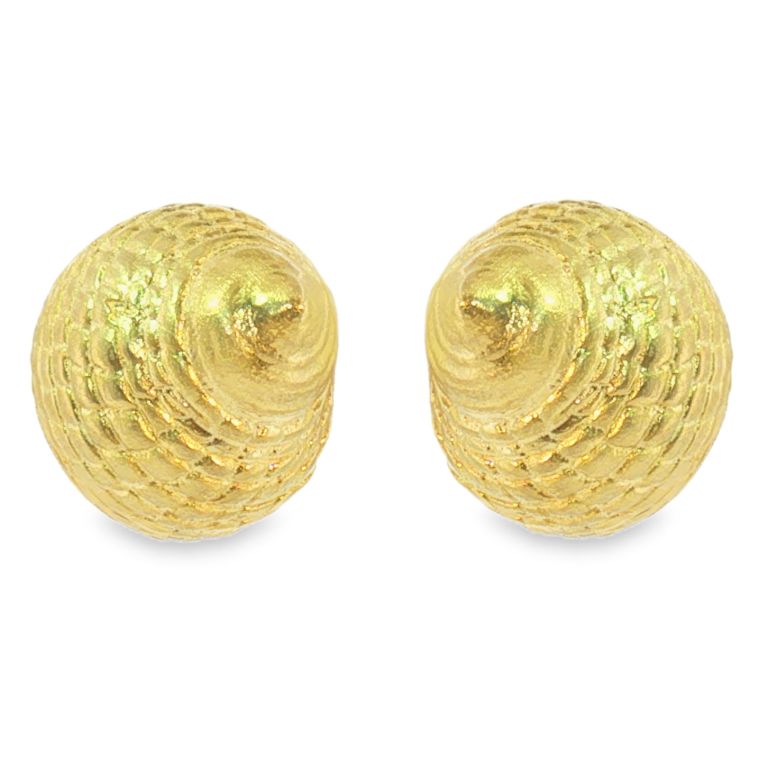 Pair of 18k yellow gold seashell earclip earrings.