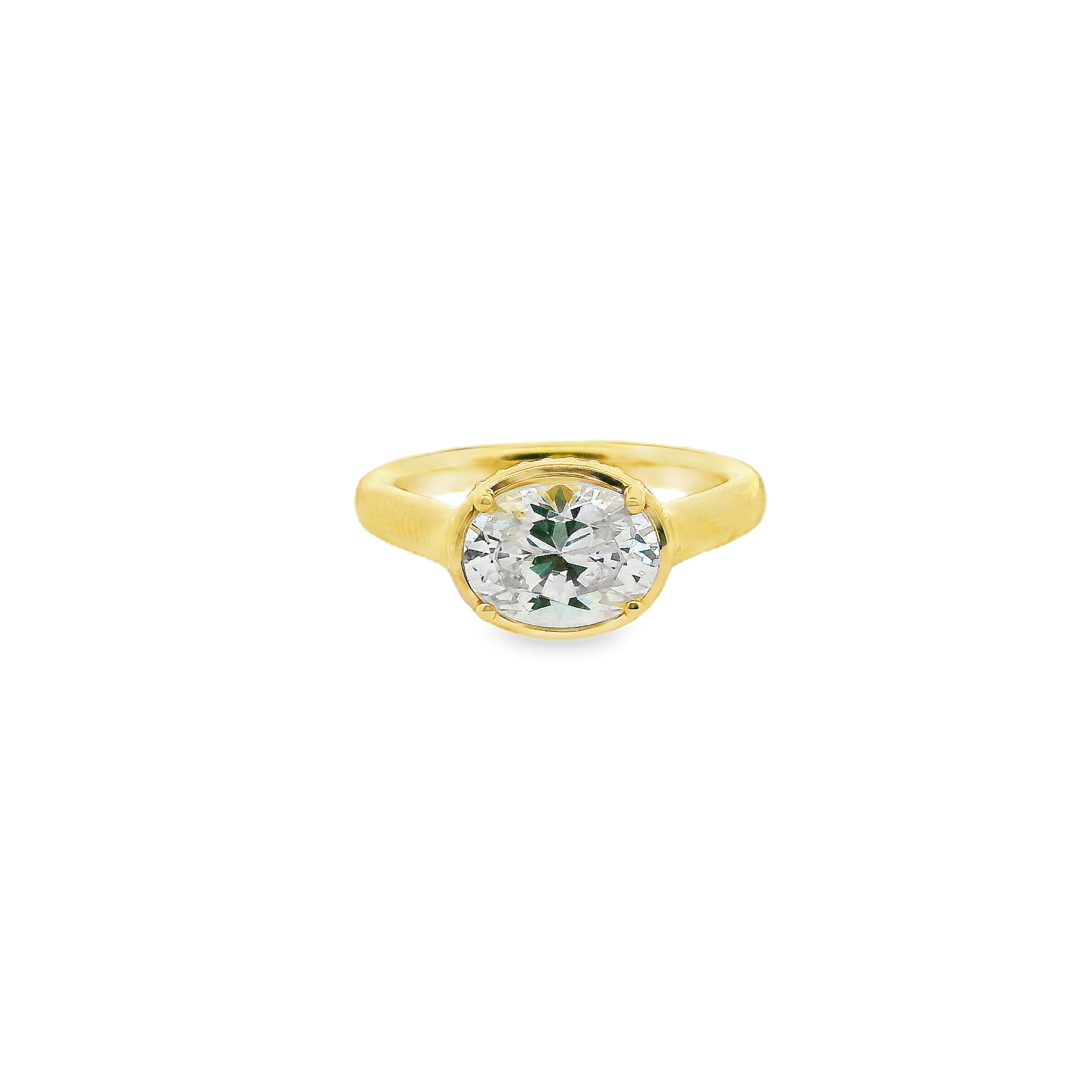18k yellow gold diamond engagement ring made for a 1.75 to 2.00ct oval center stone and set with round diamonds (FG/VS) (.09ctw).