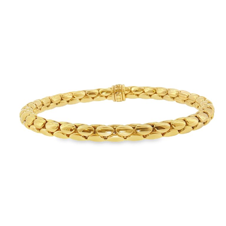 18k yellow gold stretch bracelet with a length of 6.3 inches.